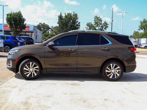 Used 2024 Chevrolet Equinox Premier FWD image 25