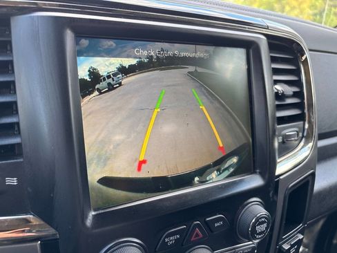 Used 2017 RAM 1500 Sport image 11