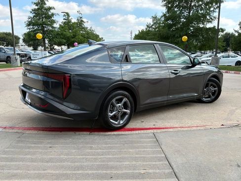Used 2025 Kia K4 FWD image 6