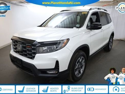 Certified 2023 Honda Passport TrailSport image 1