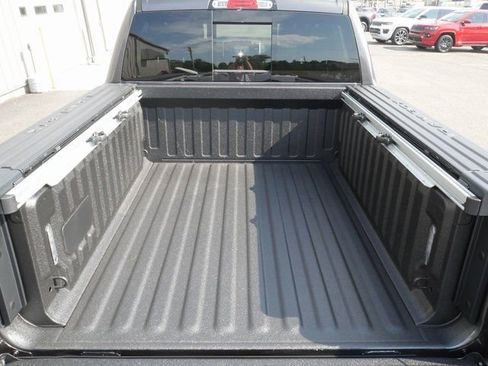 New 2026 RAM 1500 Big Horn AWD/4WD image 12
