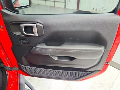 Used 2021 Jeep Gladiator Rubicon image 37