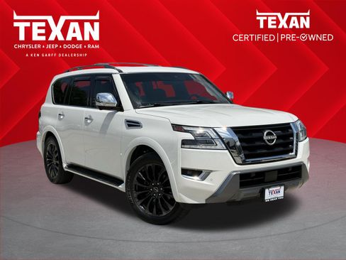 Used 2024 Nissan Armada Platinum w/ Captain's Chairs Package RWD image 1