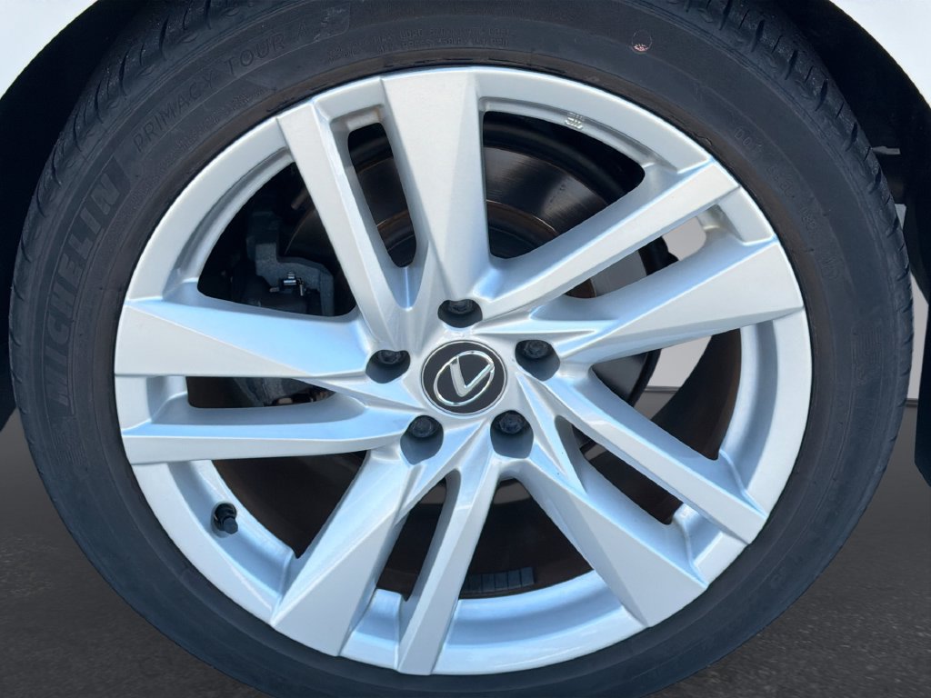 Certified 2023 Lexus RC 350 RWD image 31