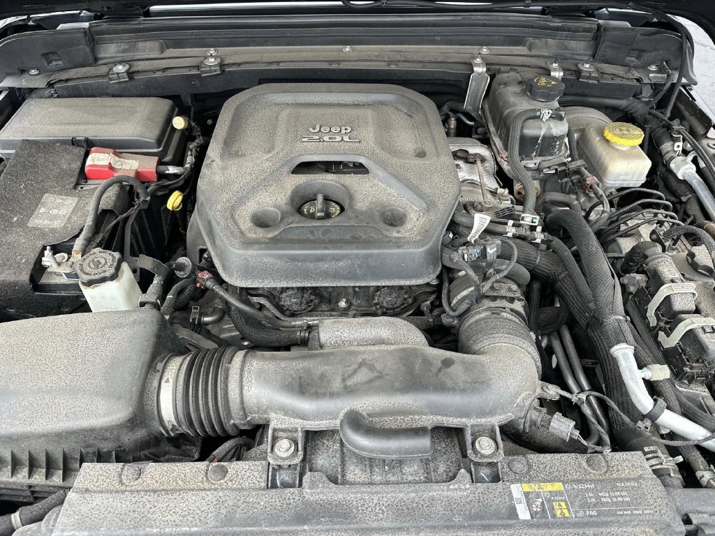 Used 2019 Jeep Wrangler Unlimited Sport AWD/4WD image 11