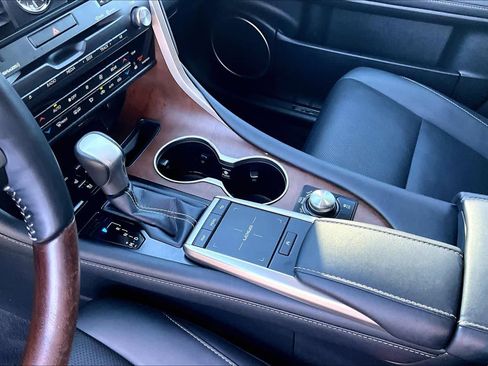 Certified 2022 Lexus RX 350L FWD w/ Premium Package image 15