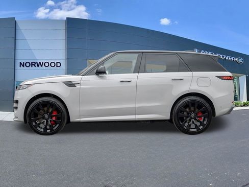 Certified 2025 Land Rover Range Rover Sport Dynamic SE AWD/4WD image 7