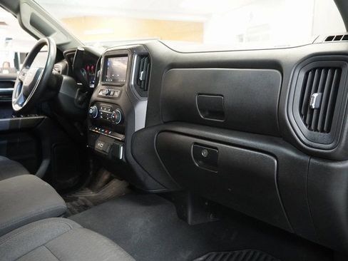 Used 2022 Chevrolet Silverado 1500 Custom image 26