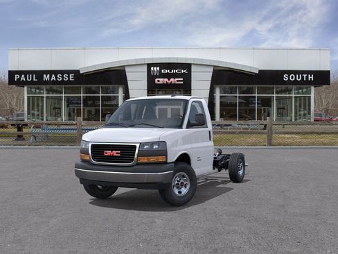 New 2025 GMC Savana 3500 w/ Power Convenience Package image 8