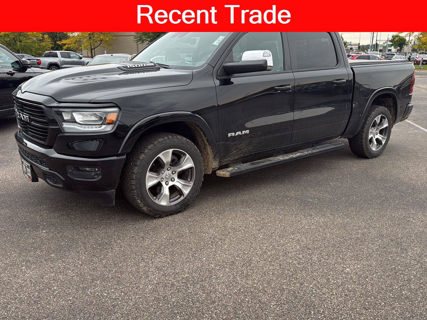 Used 2019 RAM 1500 Laramie AWD/4WD image 1