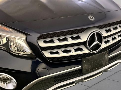 Used 2018 Mercedes-Benz GLA 250 4MATIC image 32