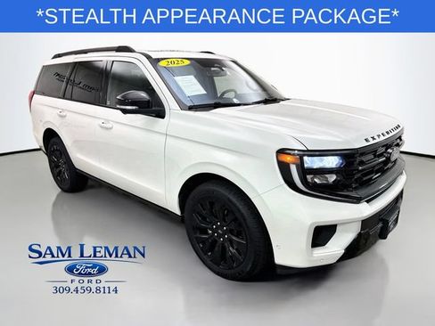 Used 2025 Ford Expedition Platinum w/ Stealth Appearance Package AWD/4WD image 1