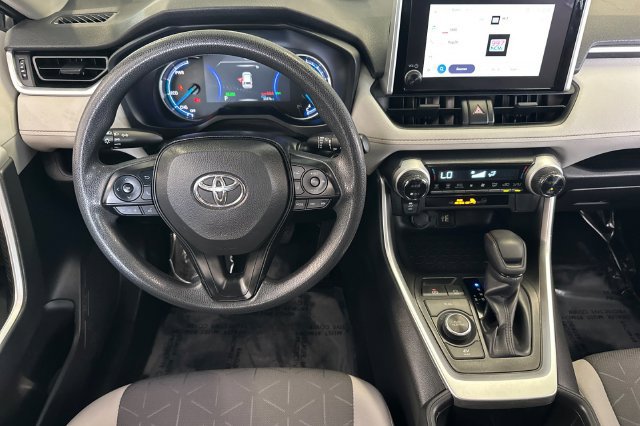 Certified 2024 Toyota RAV4 XLE AWD/4WD image 18