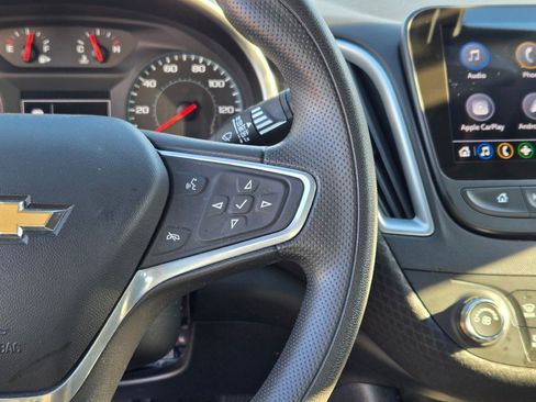 Used 2022 Chevrolet Malibu LS image 28