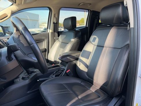 Used 2019 Ford Ranger Lariat w/ Equipment Group 501A Mid image 12