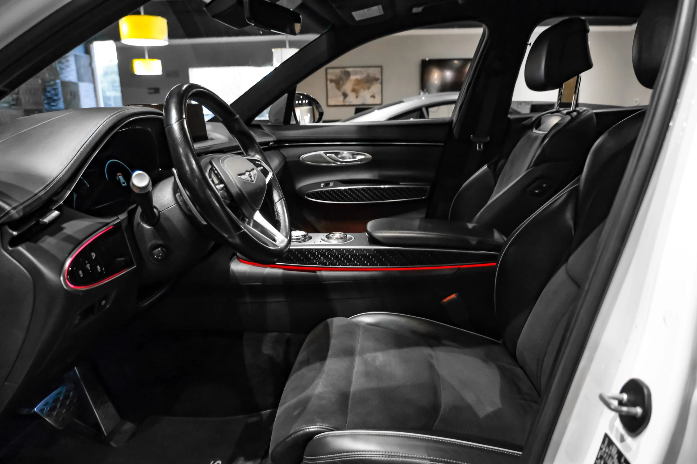 Used 2022 Genesis GV70 3.5T Sport w/ Sport Prestige Package AWD/4WD image 4