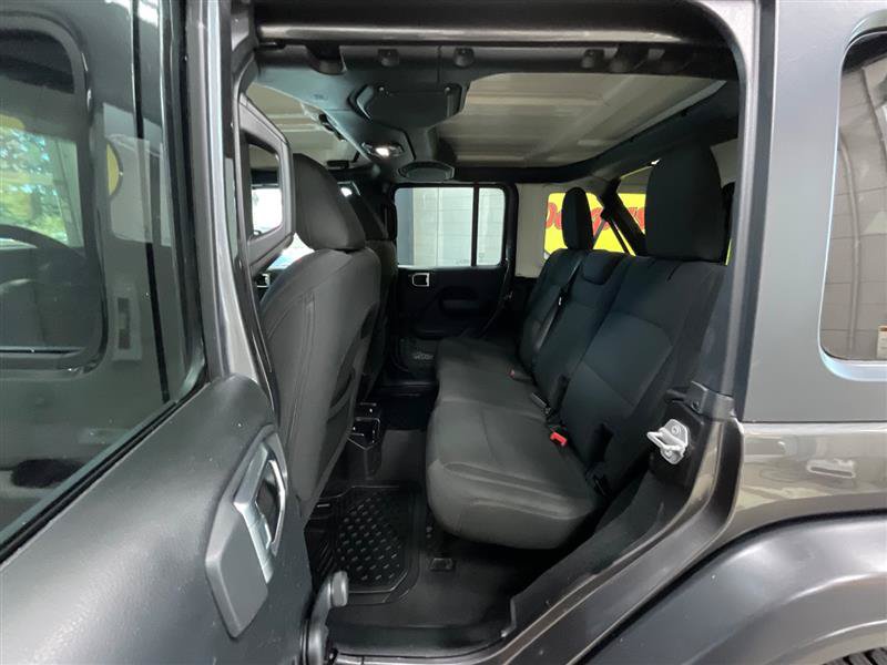 Used 2018 Jeep Wrangler Unlimited Sport AWD/4WD image 19