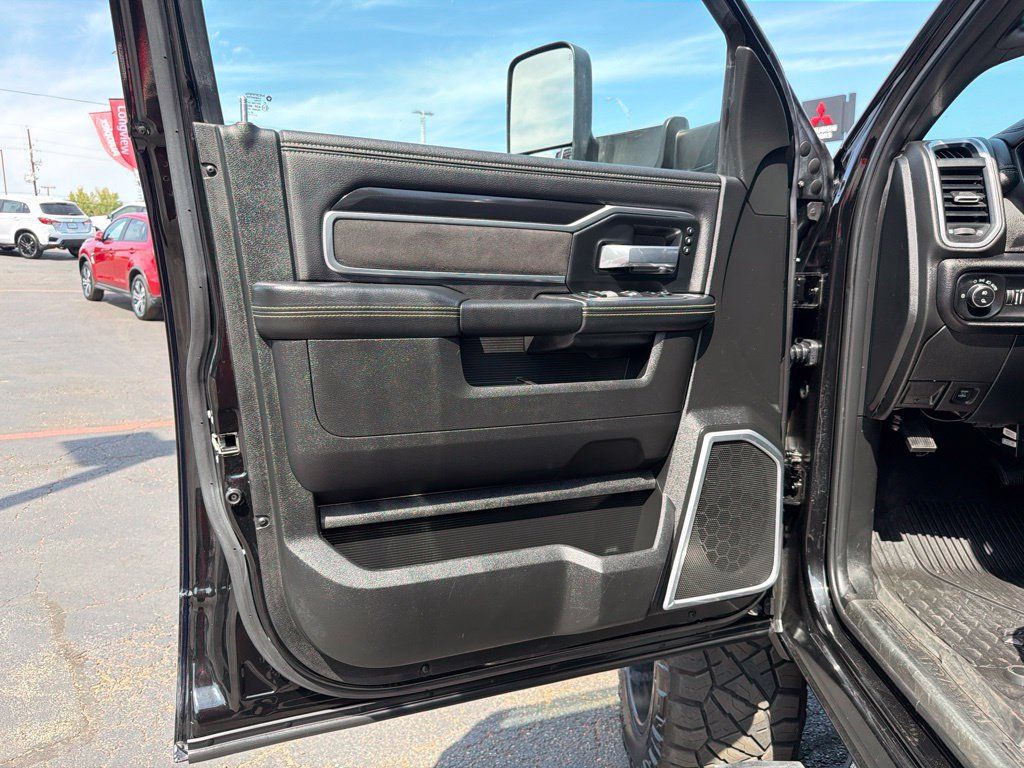 Used 2022 RAM 3500 Laramie w/ Night Edition AWD/4WD image 13