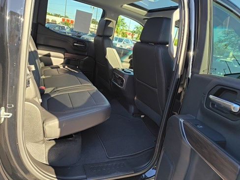 Used 2019 GMC Sierra 1500 SLT w/ SLT Premium Plus Package image 19