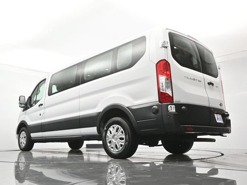 Used 2024 Ford Transit 350 XLT RWD image 41