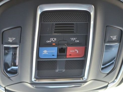 New 2026 Jeep Cherokee Laredo AWD/4WD image 30