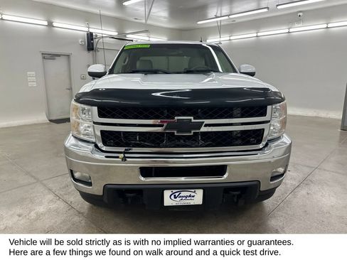 Used 2011 Chevrolet Silverado 2500 LTZ w/ Snow Plow Prep Package AWD/4WD image 4