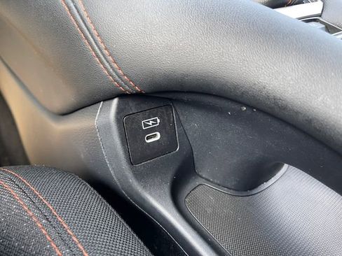 Certified 2024 Honda HR-V Sport image 30