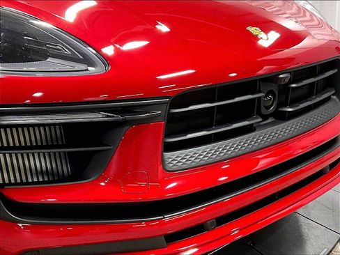 New 2026 Porsche Macan S image 32