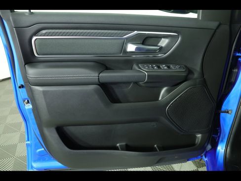 New 2026 RAM 1500 4x4 Crew Cab image 21