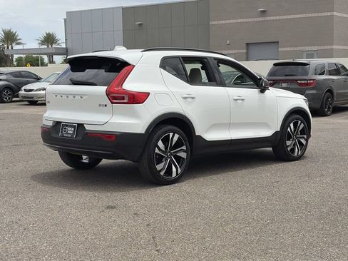 Certified 2023 Volvo XC40 B5 Ultimate w/ Climate Package AWD/4WD image 6
