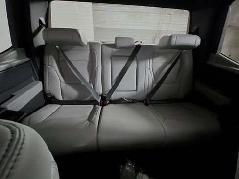 New 2026 Toyota Tundra Limited AWD/4WD image 29
