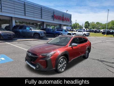 Used 2023 Subaru Outback Touring XT AWD/4WD image 8