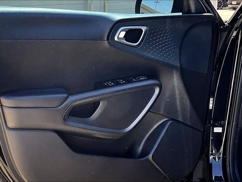 Used 2023 Kia Soul EX FWD image 20