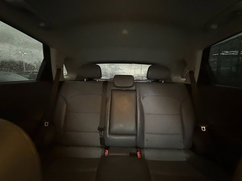 Used 2017 Kia Niro EX image 22