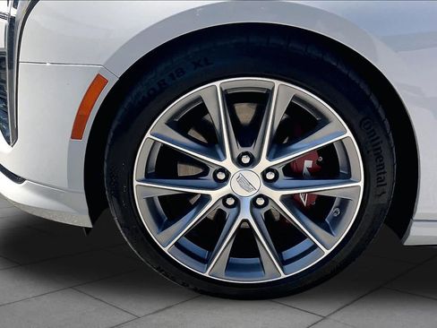 Used 2021 Cadillac CT4 V w/ Technology Package RWD image 11