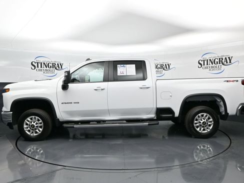 Used 2025 Chevrolet Silverado 2500 LT w/ Convenience Package image 4