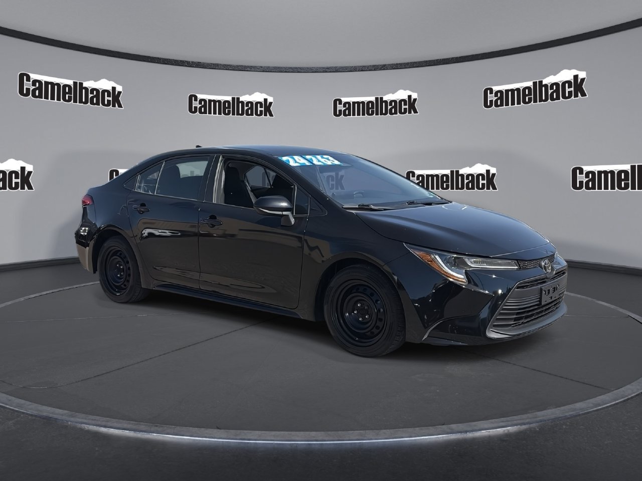Used 2023 Toyota Corolla LE FWD image 1