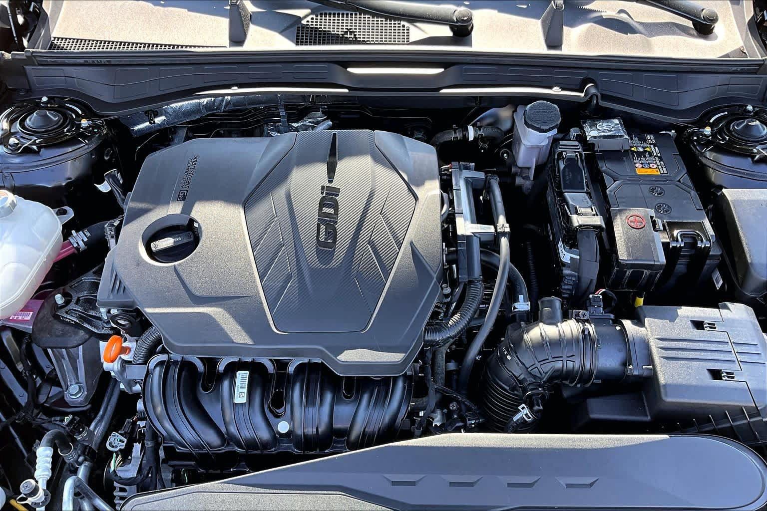 Used 2025 Hyundai Sonata SEL FWD image 32