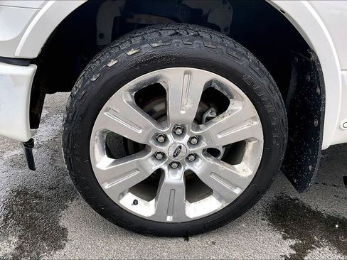 Used 2017 Ford F150 Limited image 9