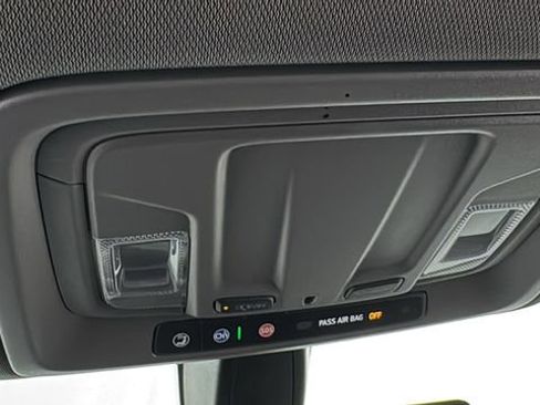 Used 2021 Chevrolet Silverado 1500 RST w/ Z71 Off-Road Package image 29