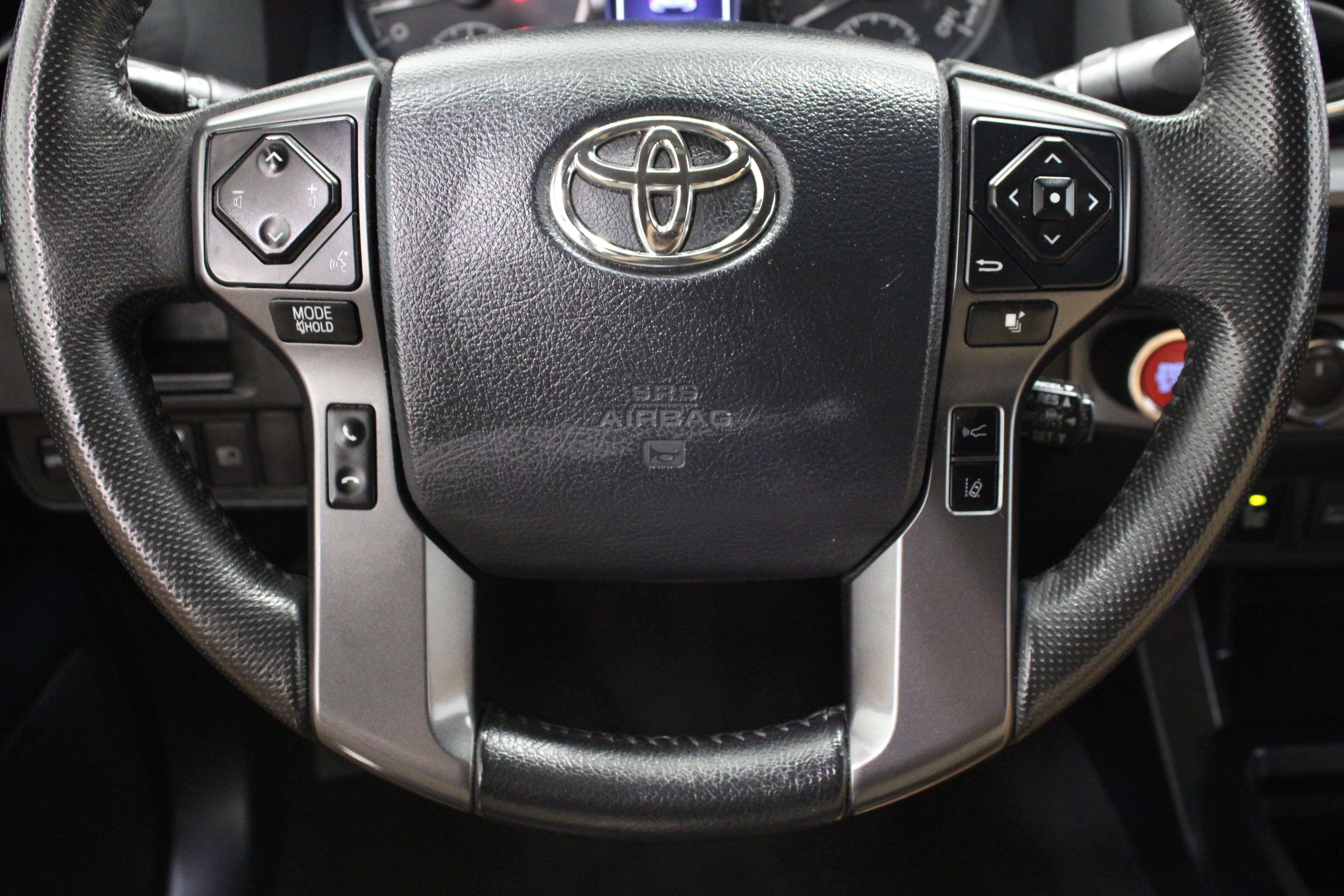 Used 2019 Toyota Tacoma TRD Pro AWD/4WD image 28