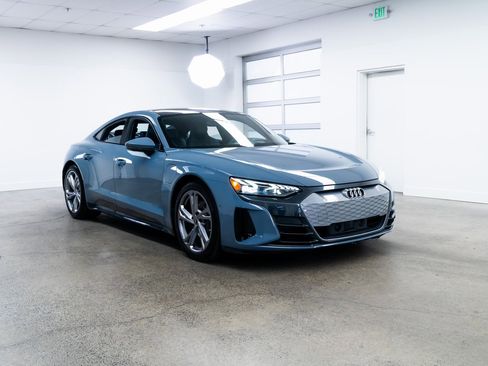 Used 2022 Audi e-tron GT Prestige w/ Prestige Package image 26