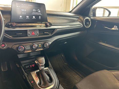 Certified 2021 Kia Forte GT-Line image 20