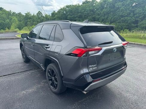 Used 2022 Toyota RAV4 XSE w/ XSE Grade Weather Package AWD/4WD image 5