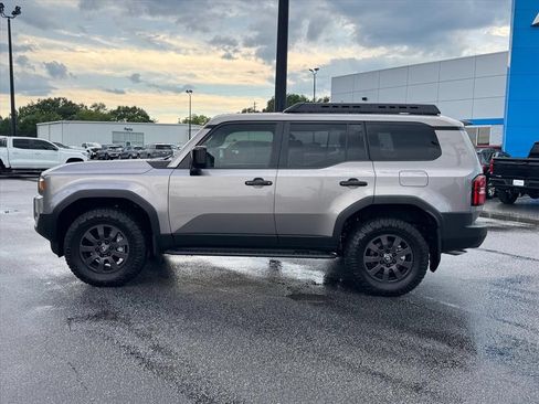Used 2026 Toyota Land Cruiser w/ Premium Package AWD/4WD image 6