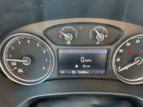Used 2023 Buick Enclave Essence FWD image 24