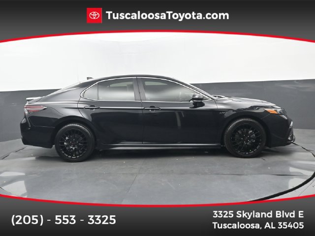 Used 2024 Toyota Camry SE FWD image 1