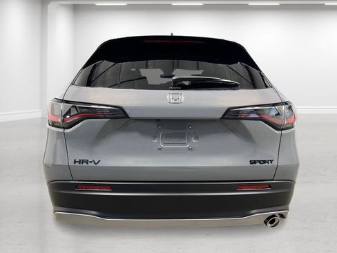 New 2026 Honda HR-V Sport image 4