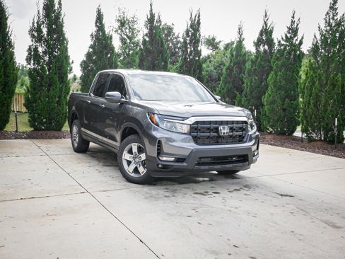 New 2026 Honda Ridgeline RTL image 2