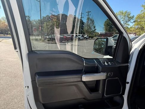 Used 2019 Ford F150 Lariat AWD/4WD image 22